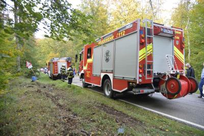 Hoher Sachschaden und ein Verletzter nach Verkehrsunfall bei Baltmannsweiler